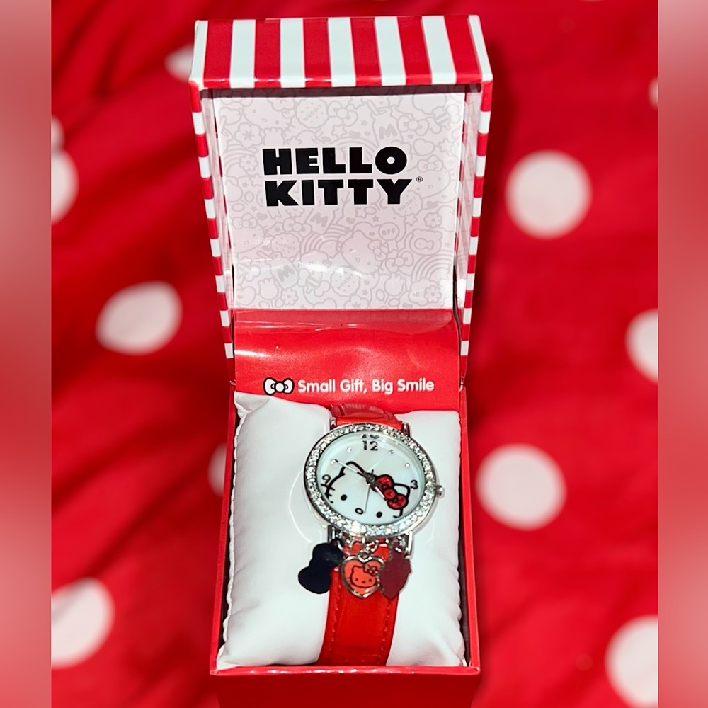 Hello Kitty Red and White Charm Watch